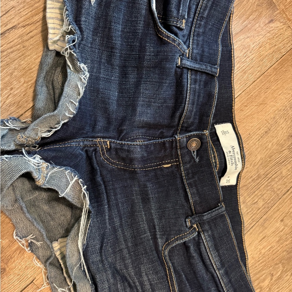 Abercrombie & Fitch Blue Jeans with Classic Indigo Finish